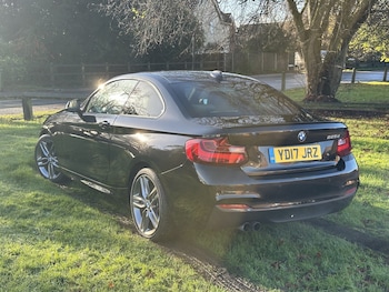 Used BMW 2 Series 2017 for sale - 76719025: Photo