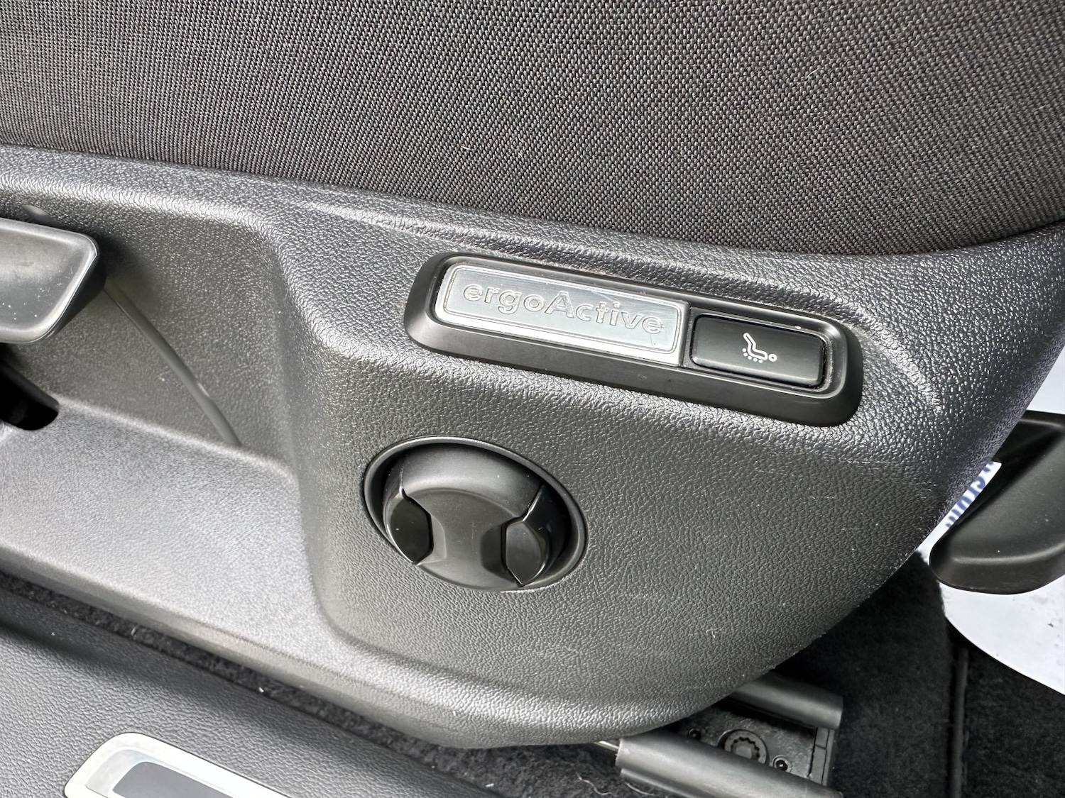 Used Volkswagen Tiguan 2016 for sale - 77880999: Photo 15