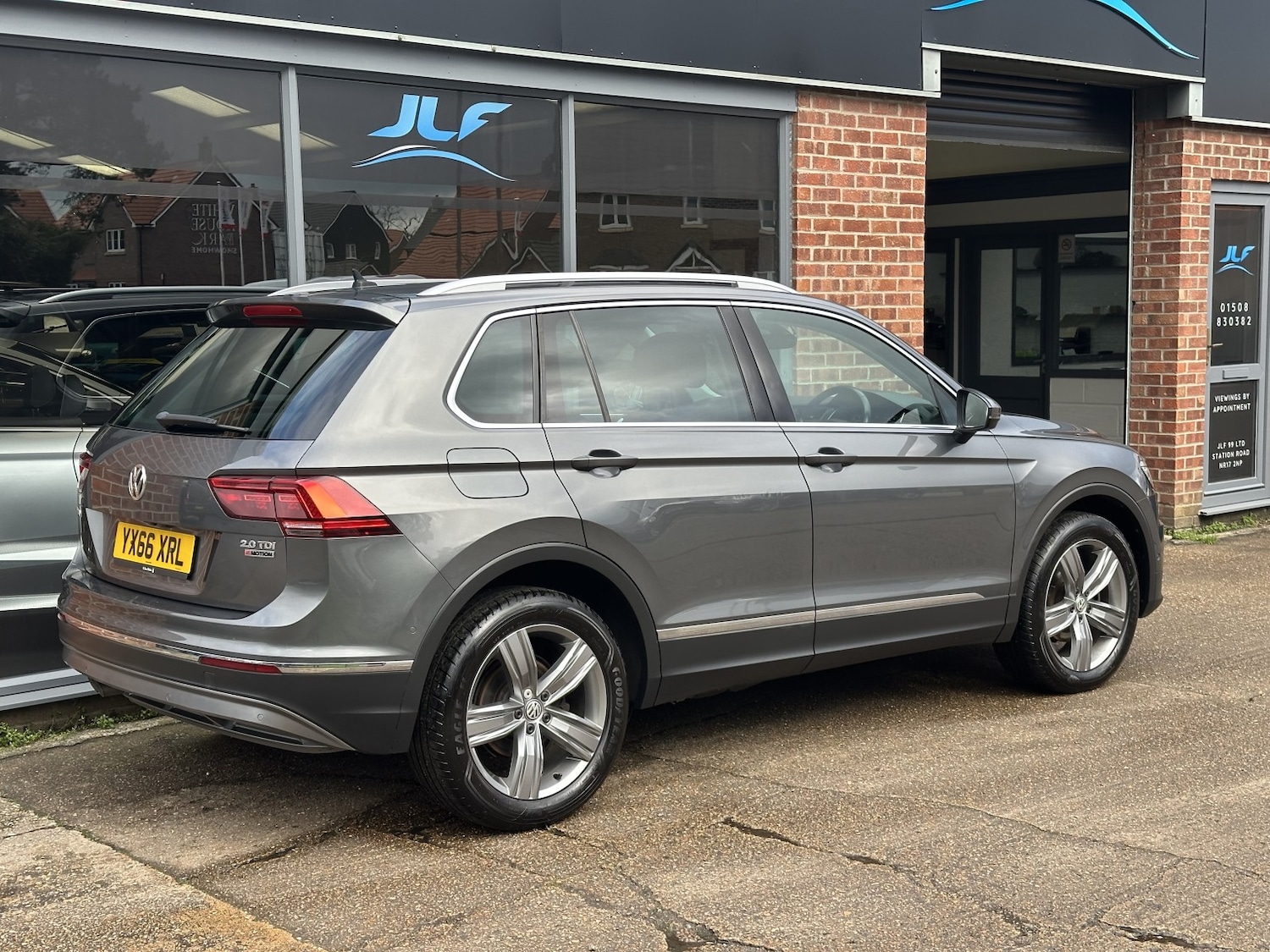 Used Volkswagen Tiguan 2016 for sale - 77880999: Photo 22