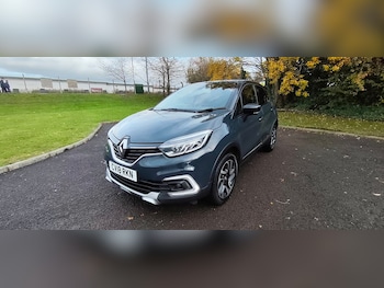 Used Renault Captur 2018 for sale - 76474795: Photo