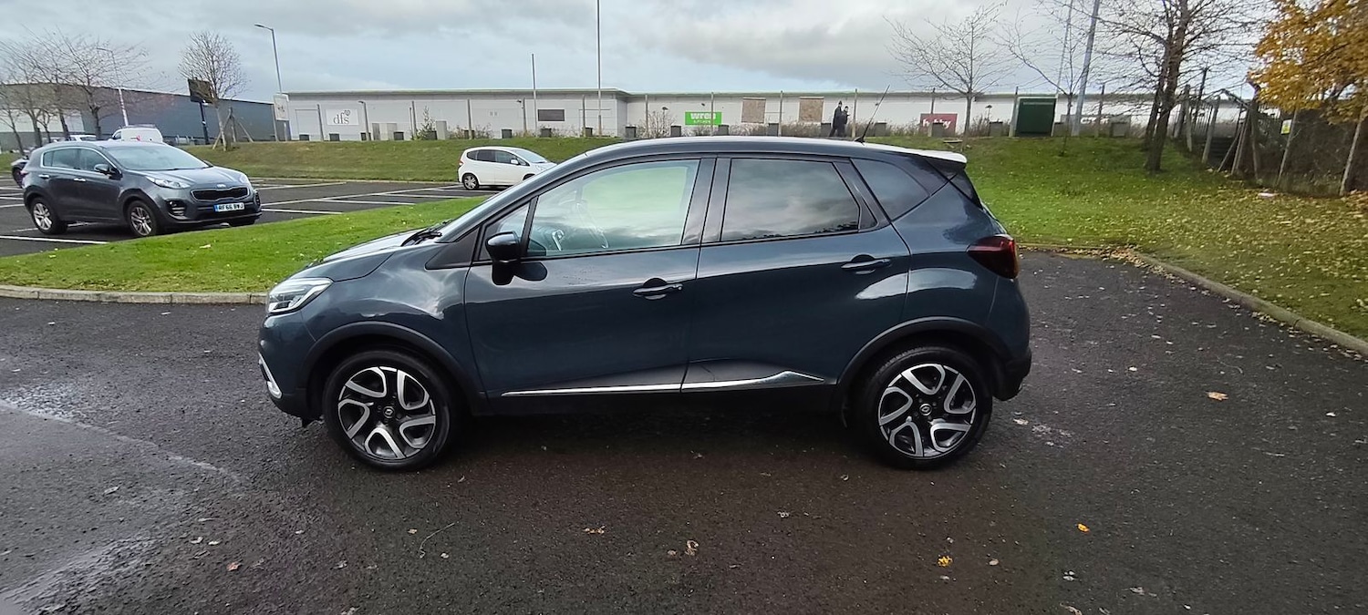 Used Renault Captur 2018 for sale - 76474795: Photo 2