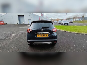 Used Renault Captur 2018 for sale - 76474795: Photo