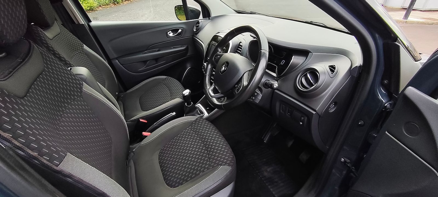 Used Renault Captur 2018 for sale - 76474795: Photo 9