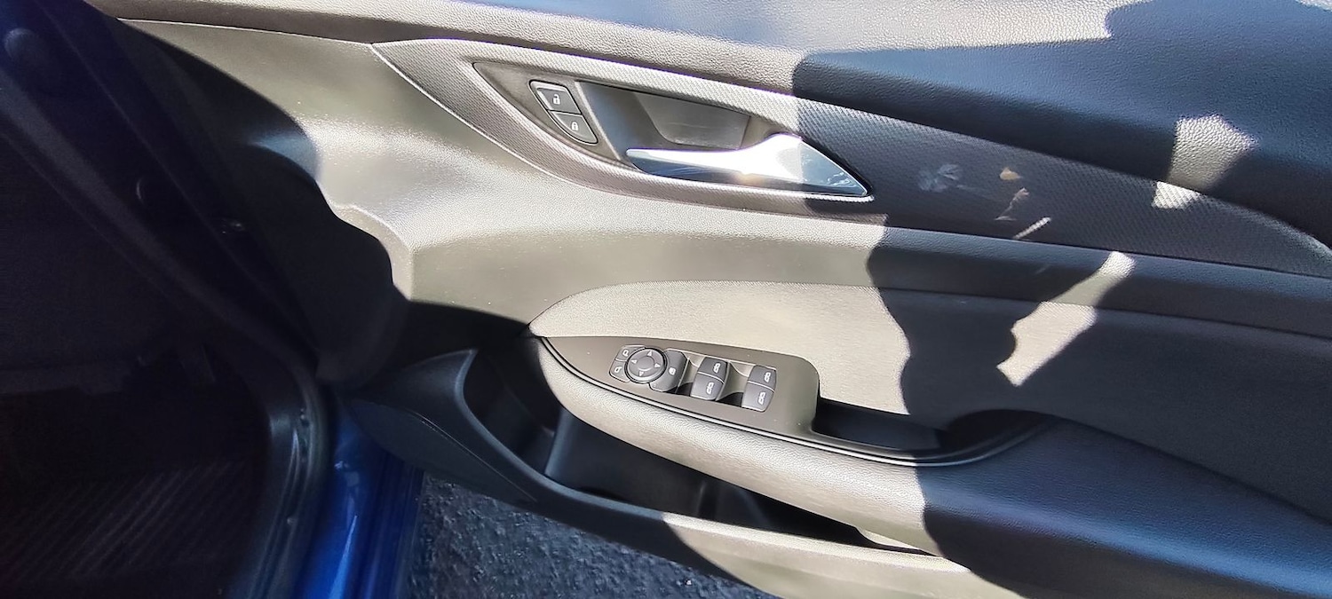 Used Vauxhall Insignia 2020 for sale - 78117932: Photo 10