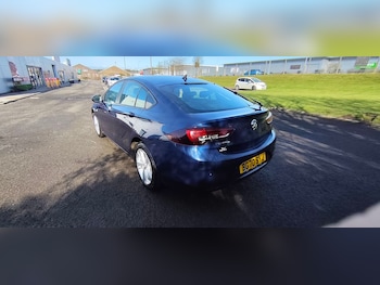 Used Vauxhall Insignia 2020 for sale - 78117932: Photo