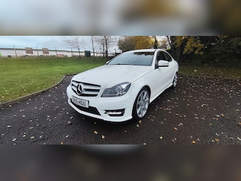 Used Mercedes-Benz C Class 2015 for sale - 76434576: Photo