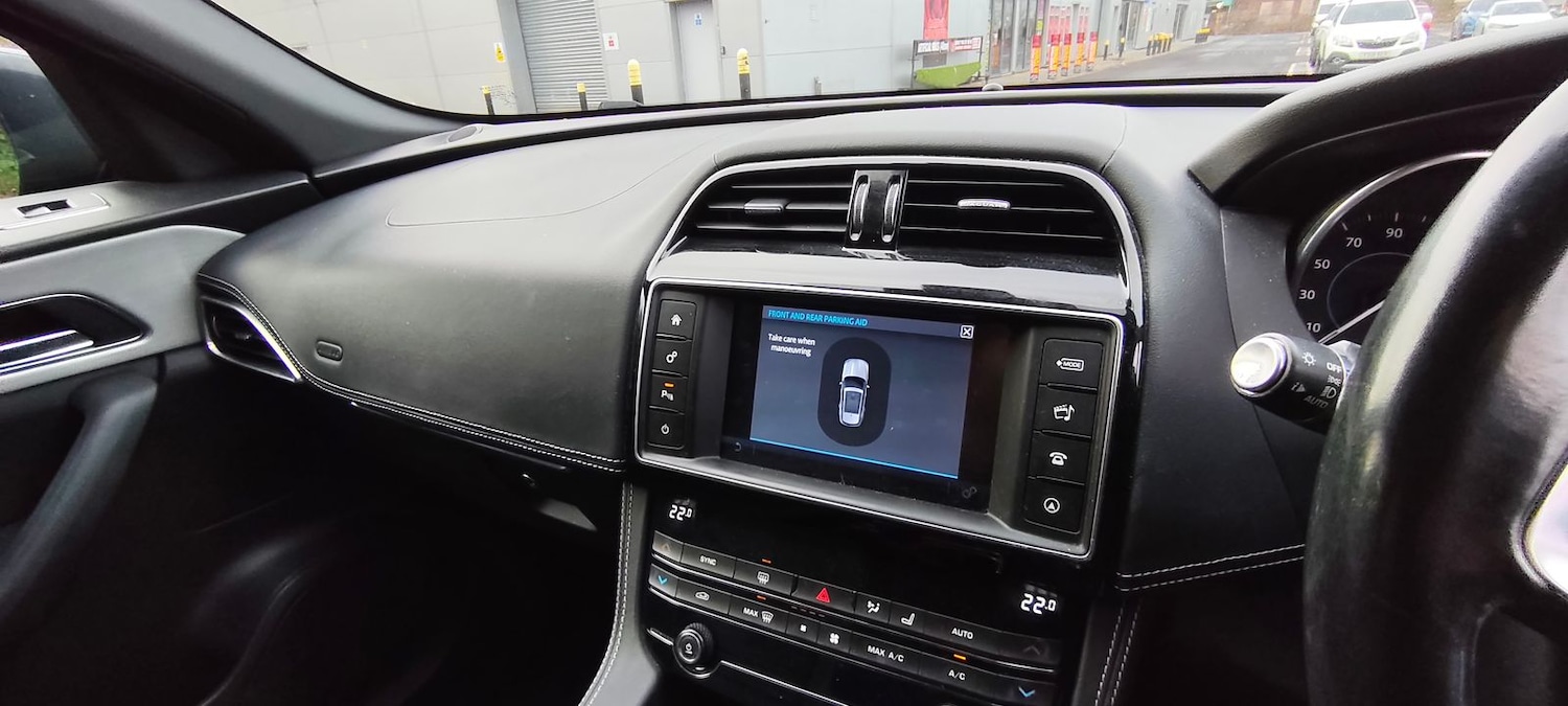 Used Jaguar F-Pace 2016 for sale - 76954569: Photo 15