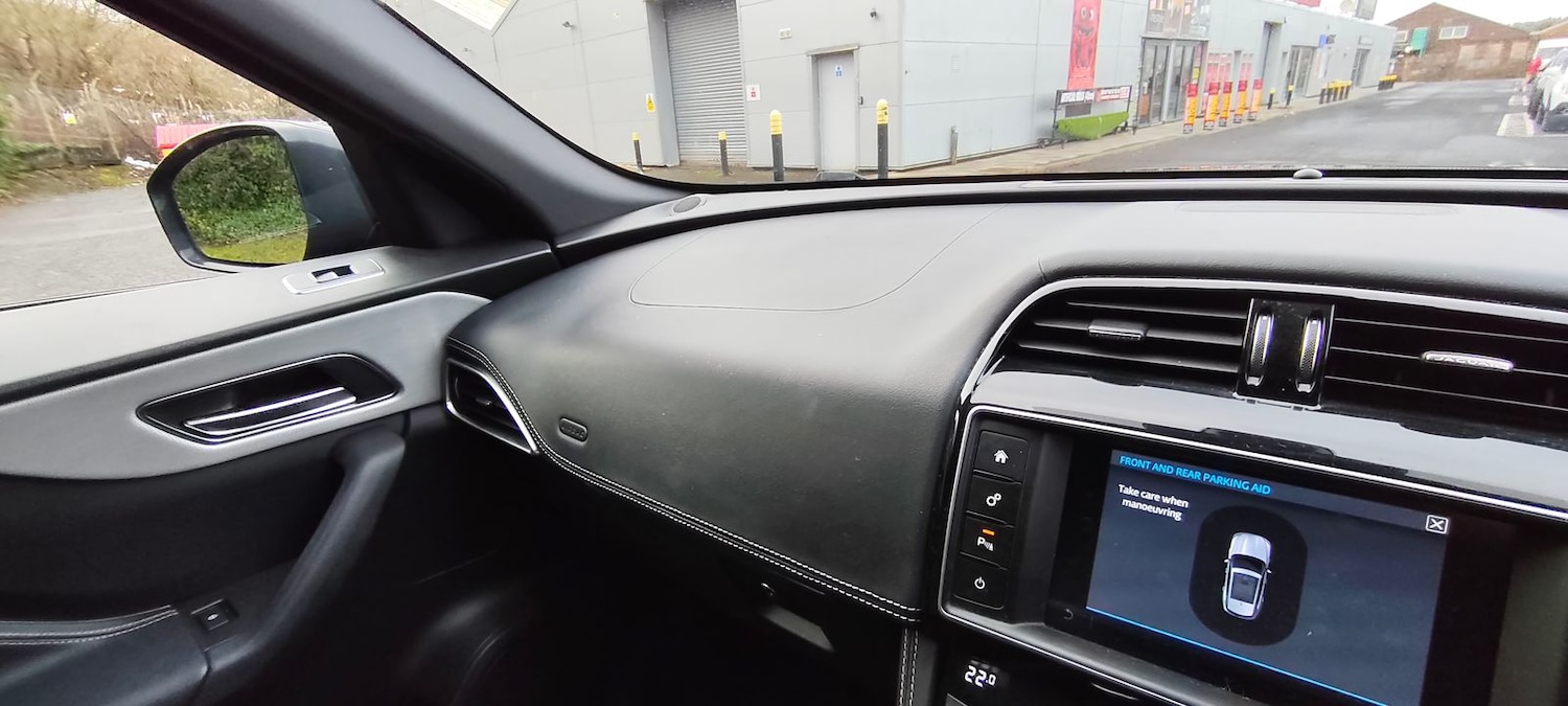 Used Jaguar F-Pace 2016 for sale - 76954569: Photo 17