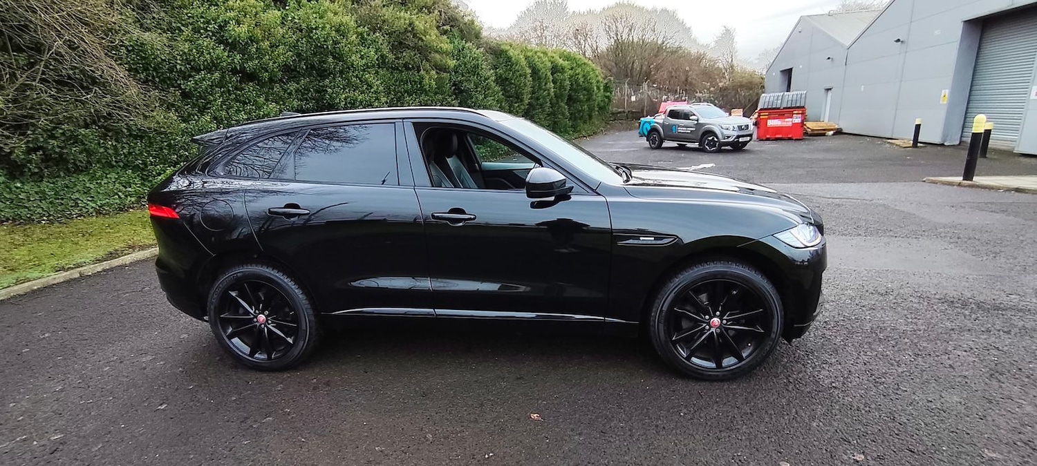 Used Jaguar F-Pace 2016 for sale - 76954569: Photo 6