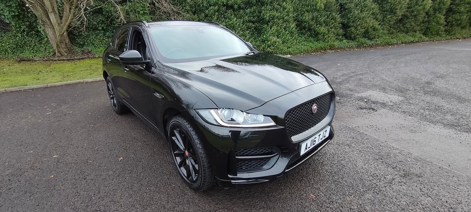 Used Jaguar F-Pace 2016 for sale - 76954569: Photo 7