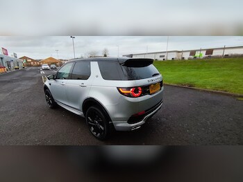 Used Land Rover Discovery Sport 2019 for sale - 77018476: Photo