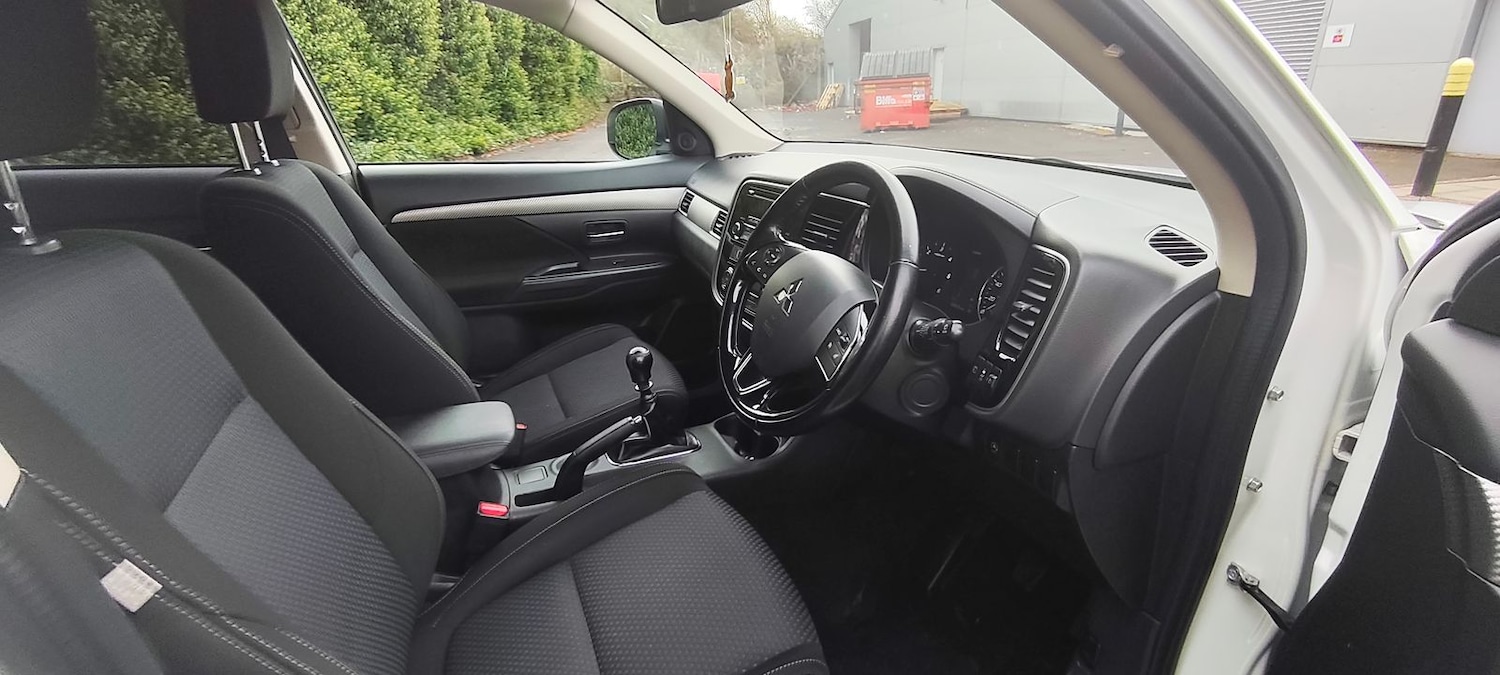 Used Mitsubishi Outlander 2016 for sale - 76420265: Photo 9