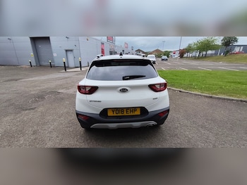 Used Kia Stonic 2018 for sale - 78756545: Photo