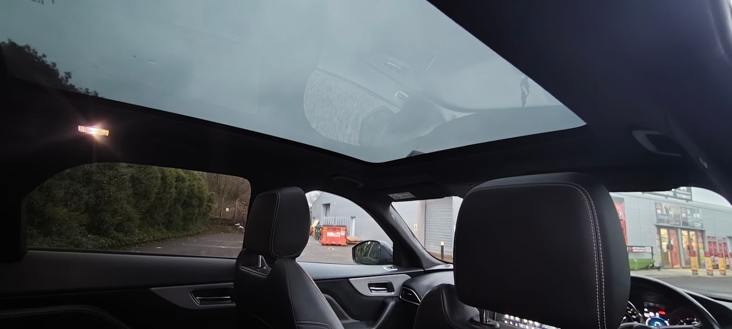 Used Jaguar F-Pace 2018 for sale - 77293527: Photo 15