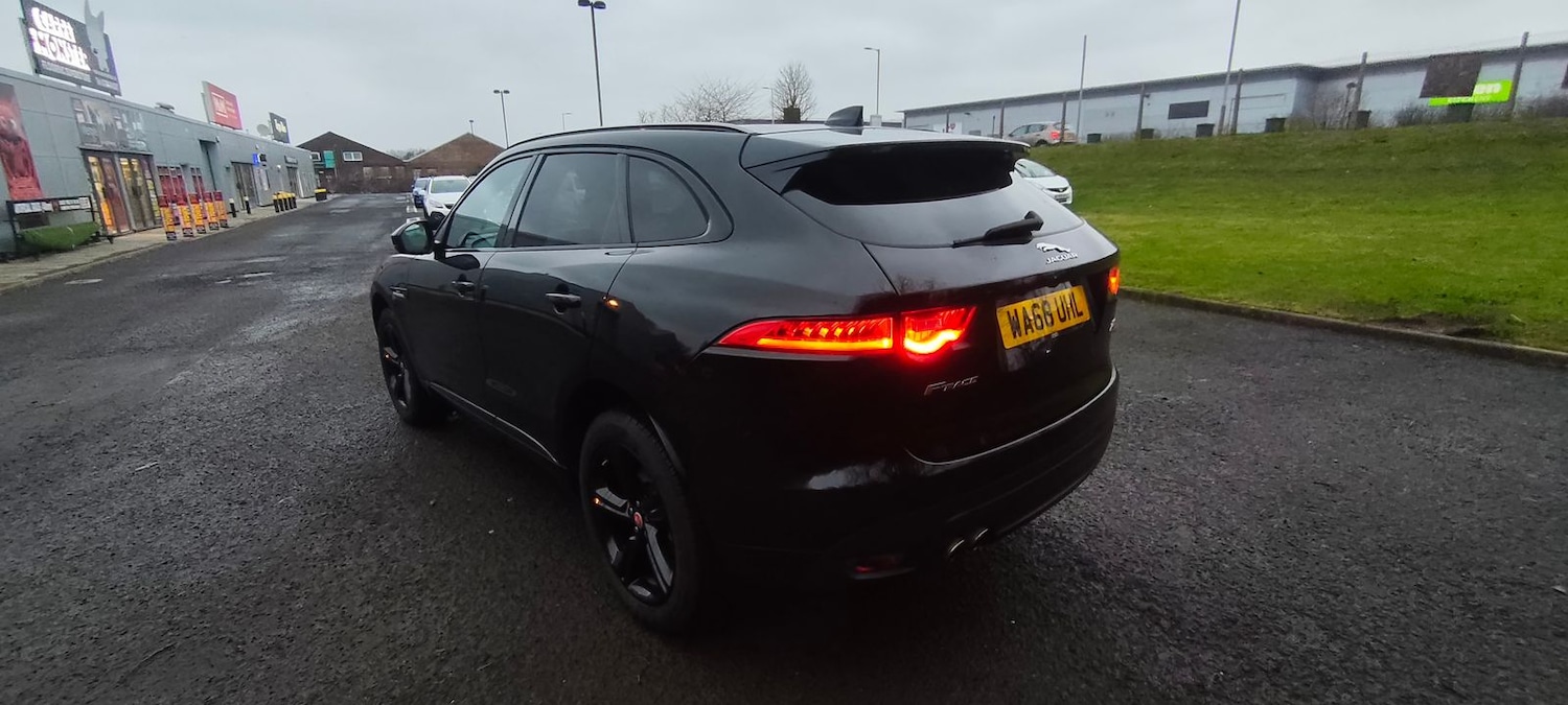 Used Jaguar F-Pace 2018 for sale - 77293527: Photo 3