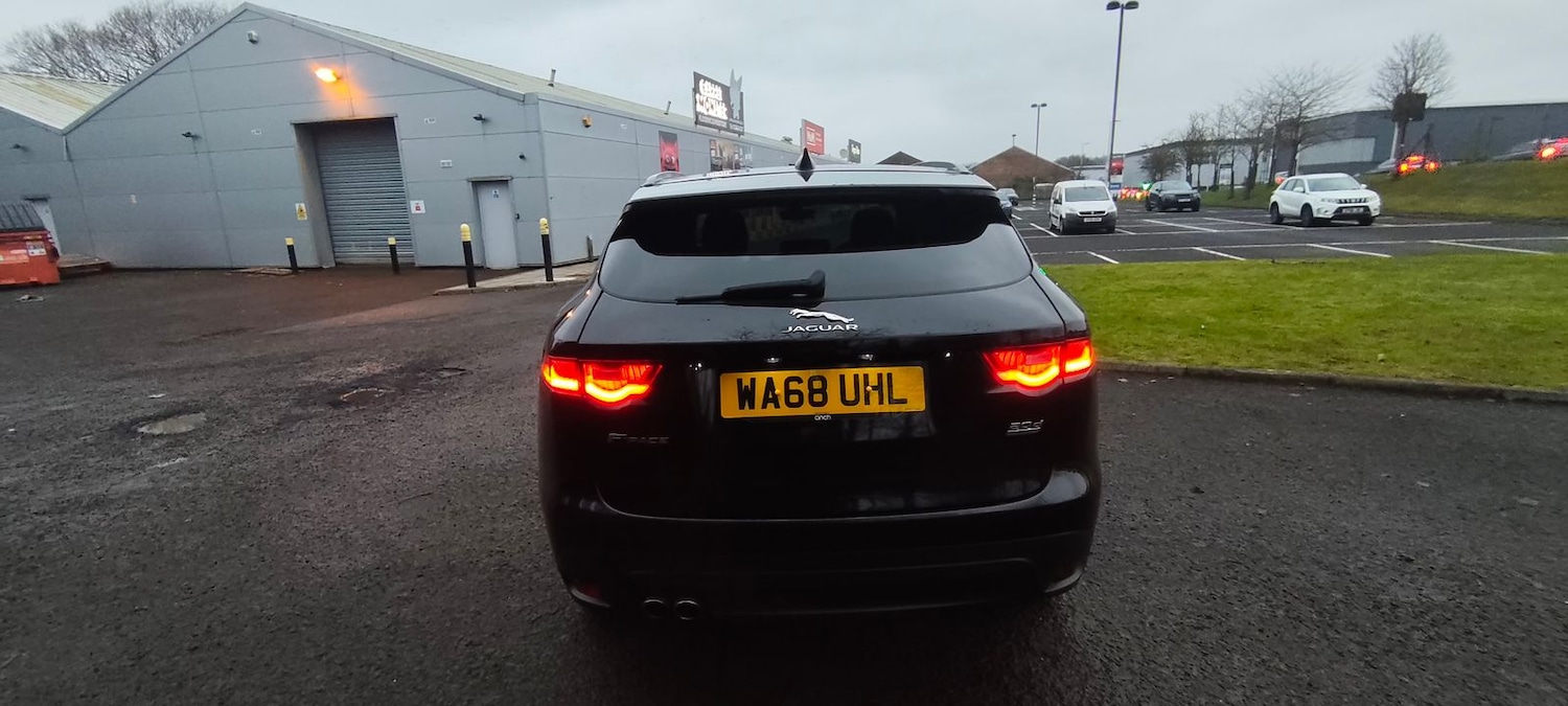 Used Jaguar F-Pace 2018 for sale - 77293527: Photo 4