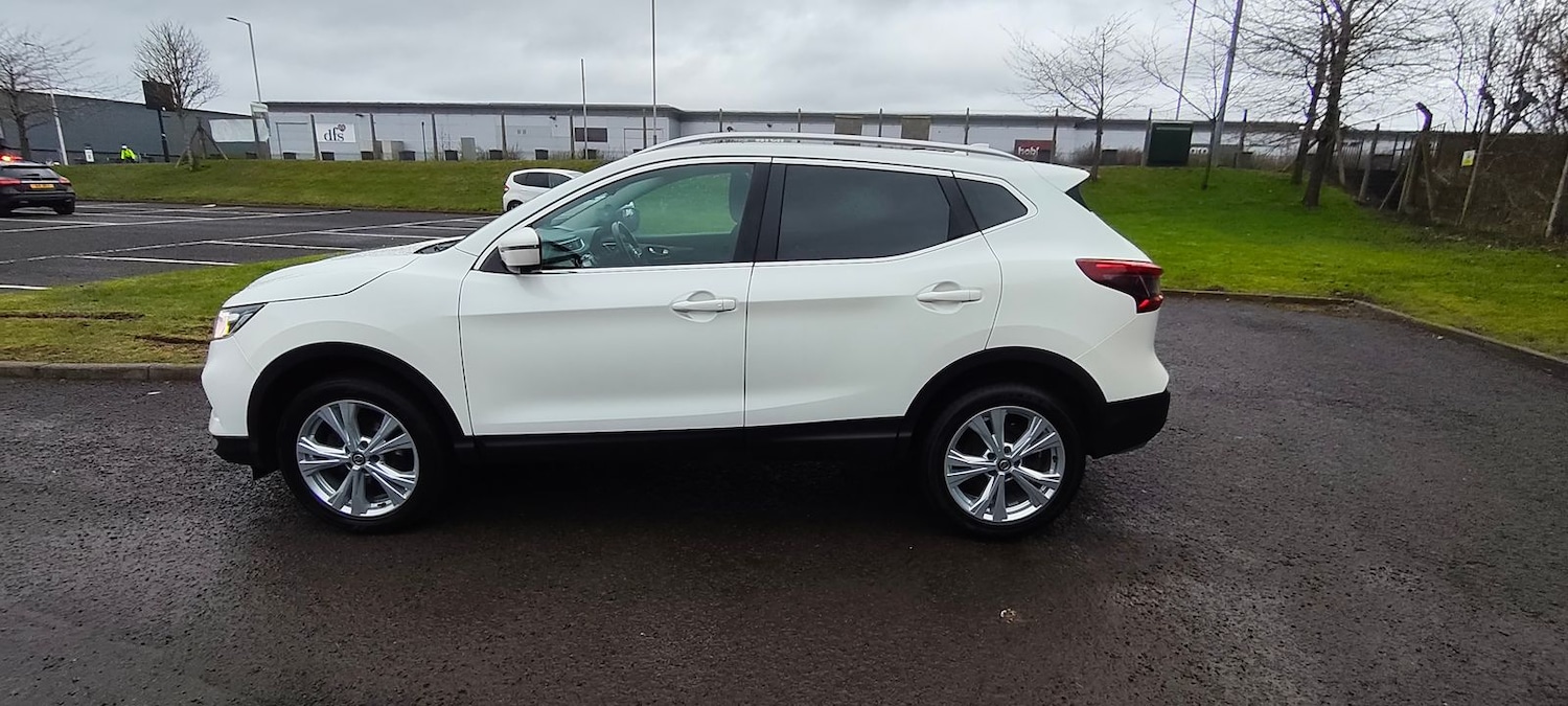 Used Nissan Qashqai 2018 for sale - 77685848: Photo 2