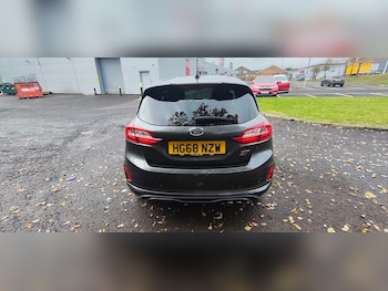 Used Ford Fiesta 2018 for sale - 76434577: Photo