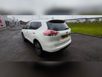 Used Nissan X-Trail 2017 for sale - 77269469: Photo