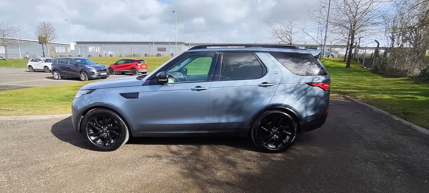 Used Land Rover Discovery 2019 for sale - 78149982: Photo 2