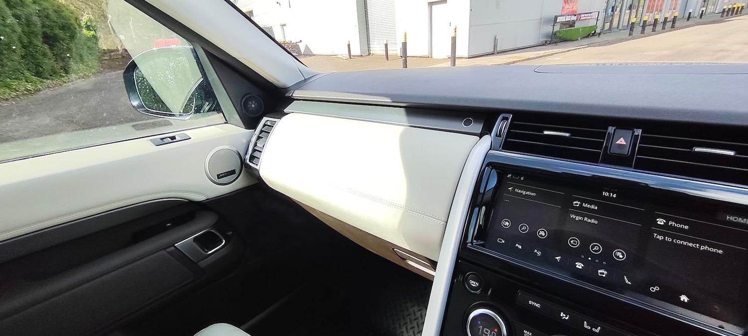 Used Land Rover Discovery 2019 for sale - 78149982: Photo 21