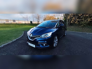 2017 - 1.6L Grand Dynamique Nav dCi MPV 5dr Diesel Manual Euro 6 (129 bhp)