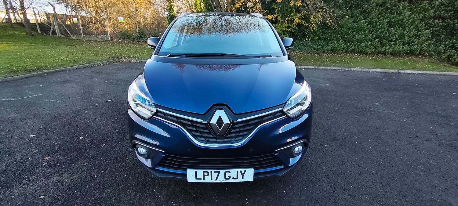 Used Renault Scenic 2017 for sale - 76593560: Photo 8