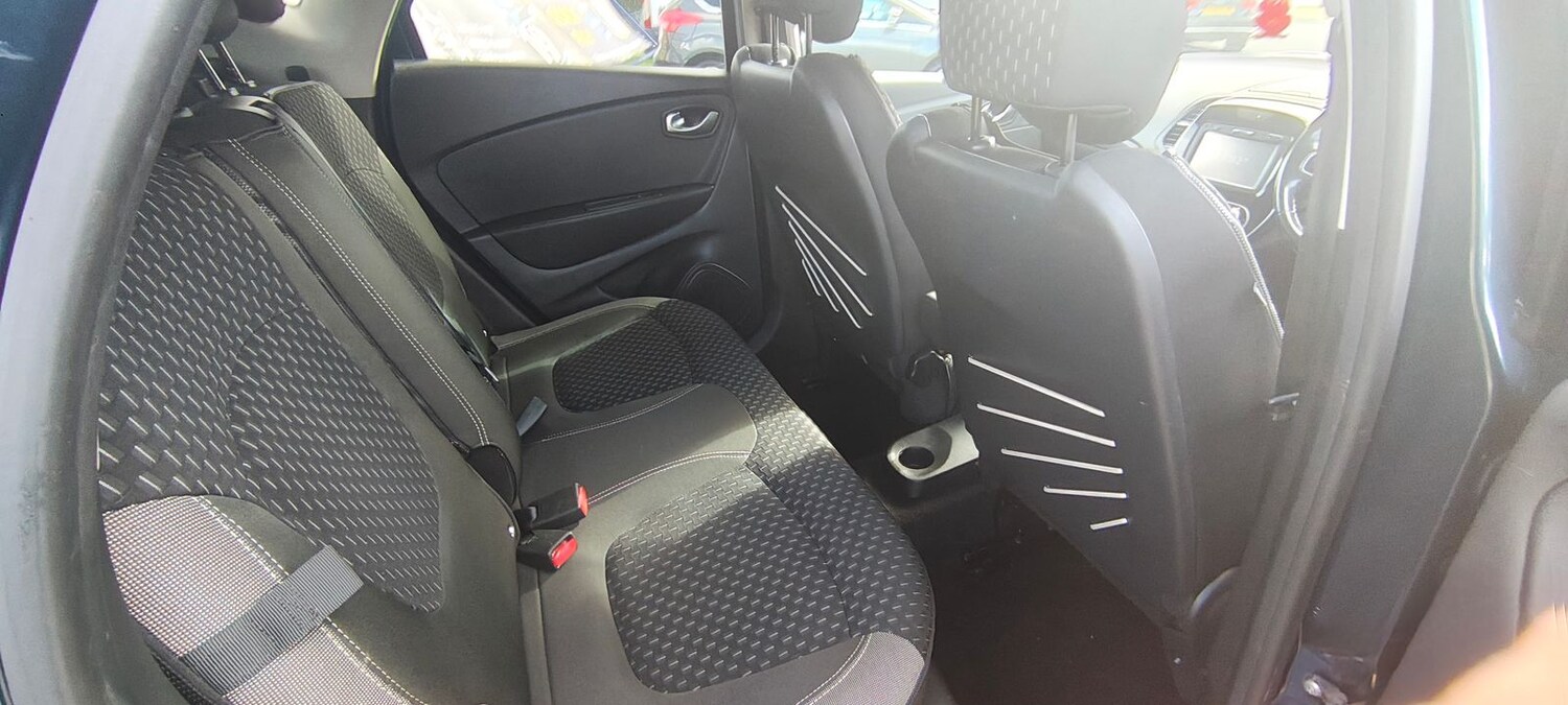 Used Renault Captur 2017 for sale - 76074472: Photo 12