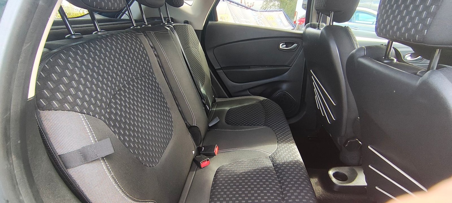 Used Renault Captur 2017 for sale - 76074472: Photo 13