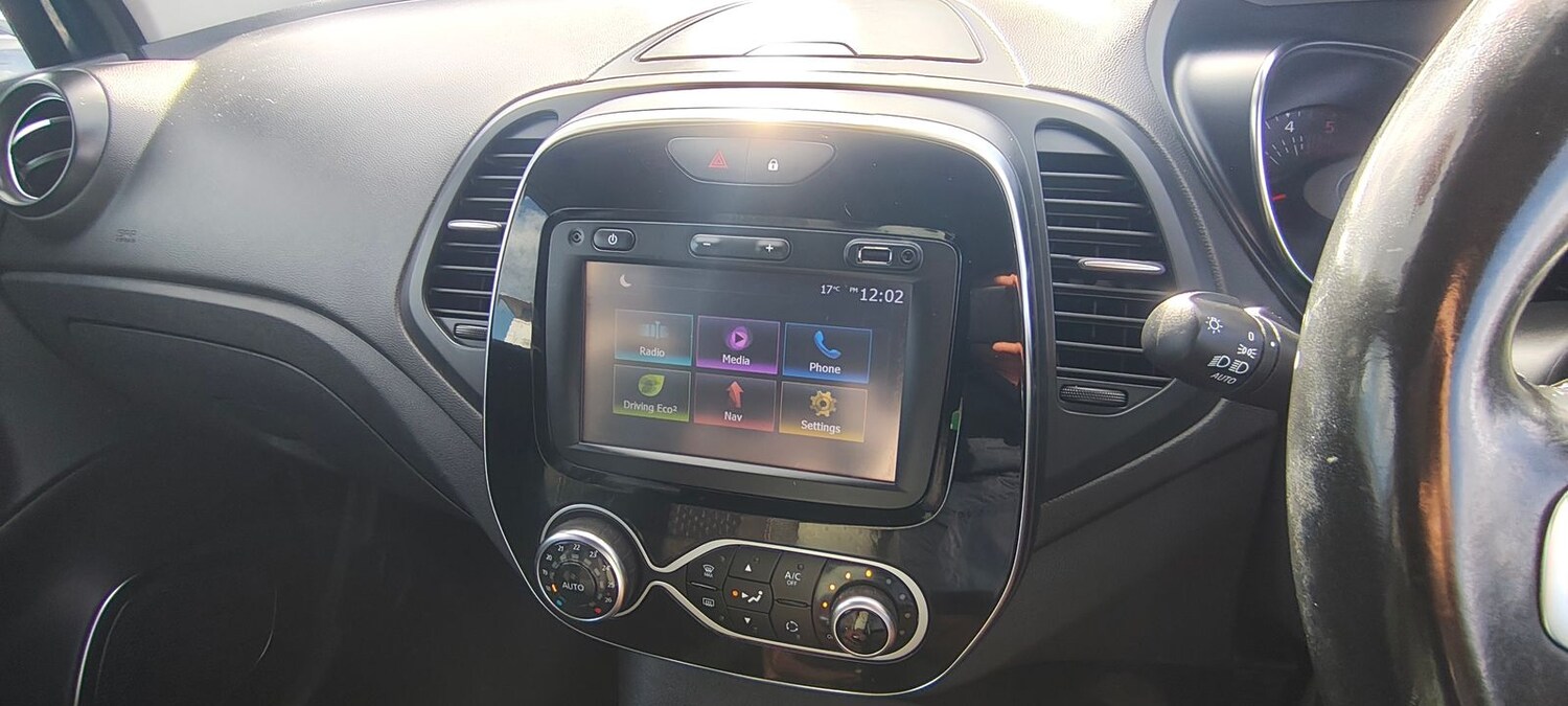 Used Renault Captur 2017 for sale - 76074472: Photo 17