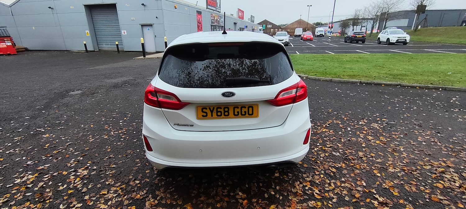 Used Ford Fiesta 2018 for sale - 76543138: Photo 4