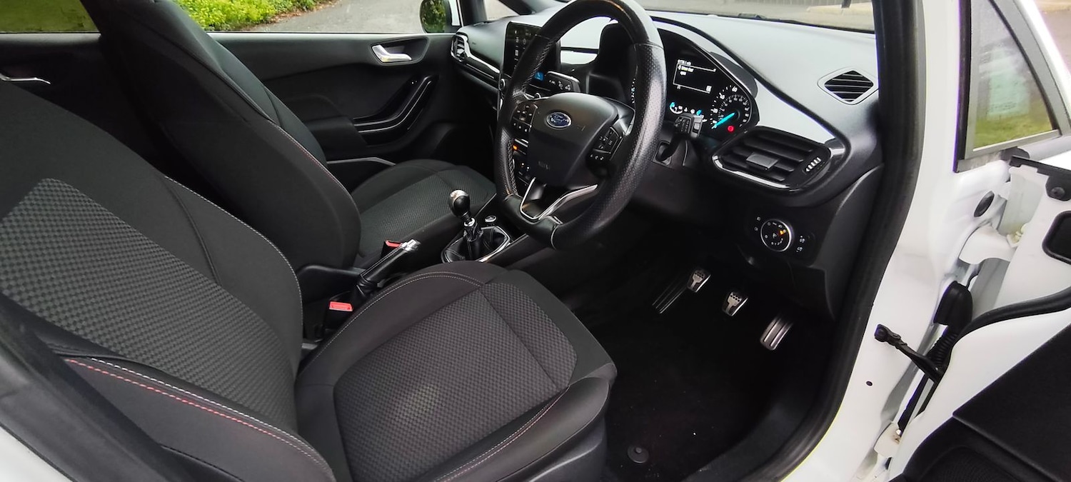 Used Ford Fiesta 2018 for sale - 76543138: Photo 9