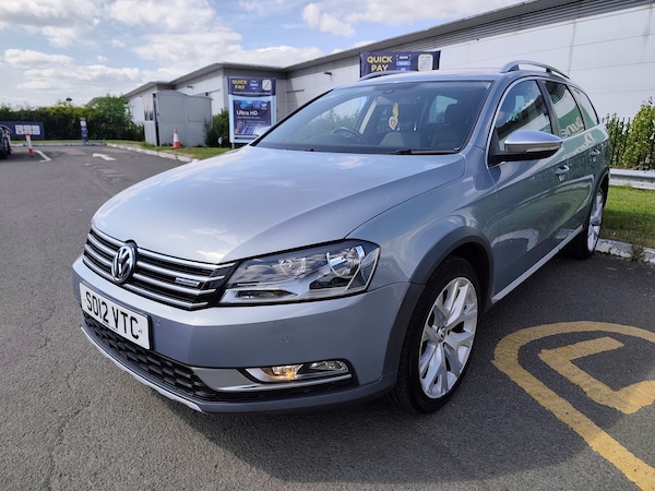 Used Volkswagen Passat 2012 for sale - 74839432: Photo 1
