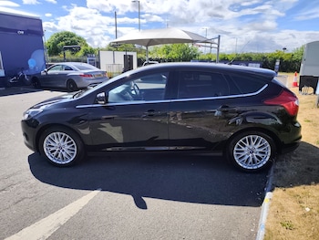 Used Ford Focus 2011 for sale - 75025163: Photo