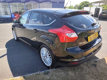 Used Ford Focus 2011 for sale - 75025163: Photo