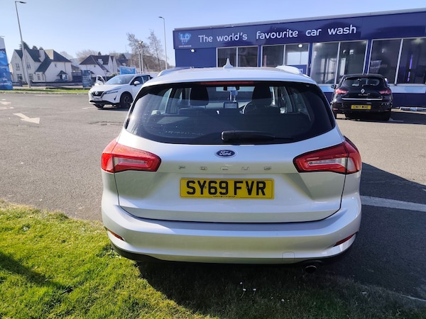 Used Ford Focus 2019 for sale - 74258725: Photo 4