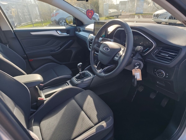 Used Ford Focus 2019 for sale - 74258725: Photo 9