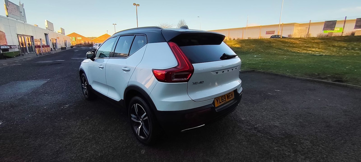 Used Volvo XC40 2020 for sale - 76966931: Photo 3