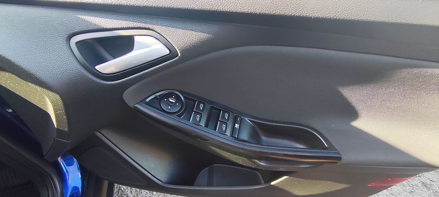 Used Ford Focus 2014 for sale - 77894051: Photo 10