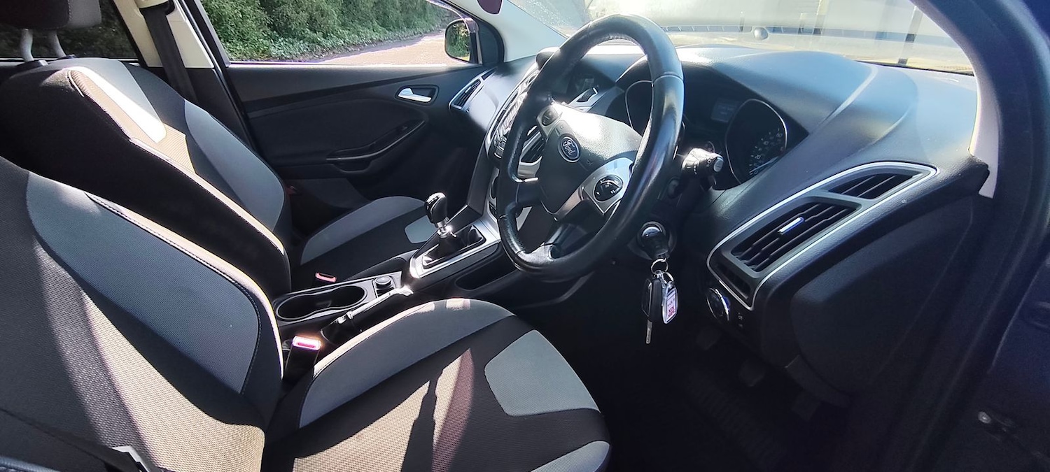 Used Ford Focus 2014 for sale - 77894051: Photo 9