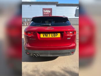 Used Jaguar F-Pace 2017 for sale - 79868614: Photo
