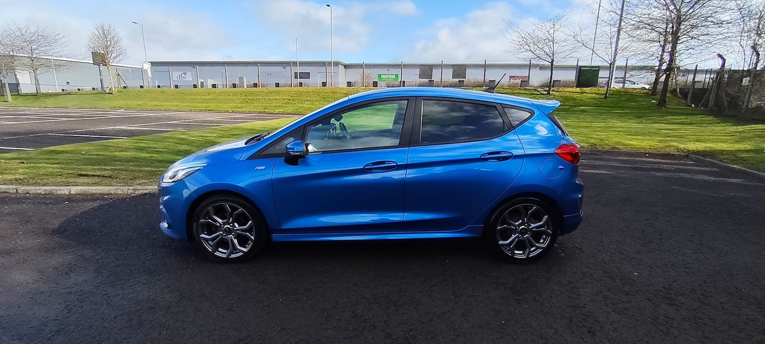 Used Ford Fiesta 2020 for sale - 78063405: Photo 2