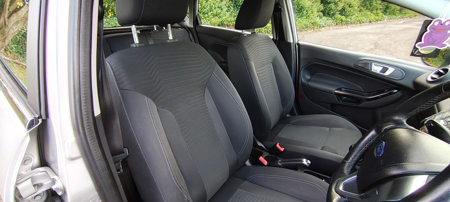 Used Ford Fiesta 2017 for sale - 76672648: Photo 11