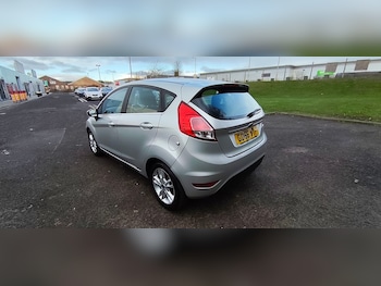 Used Ford Fiesta 2017 for sale - 76672648: Photo