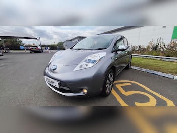 2016 - 80kW Tekna 24kWh 5dr Auto