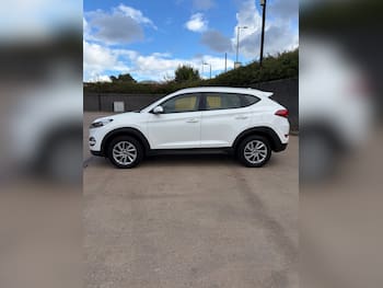 Used Hyundai TUCSON 2018 for sale - 79828084: Photo