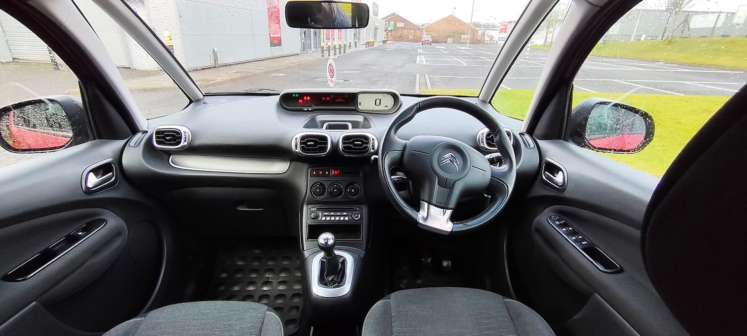 Used Citroen C3 Picasso 2017 for sale - 77401426: Photo 14