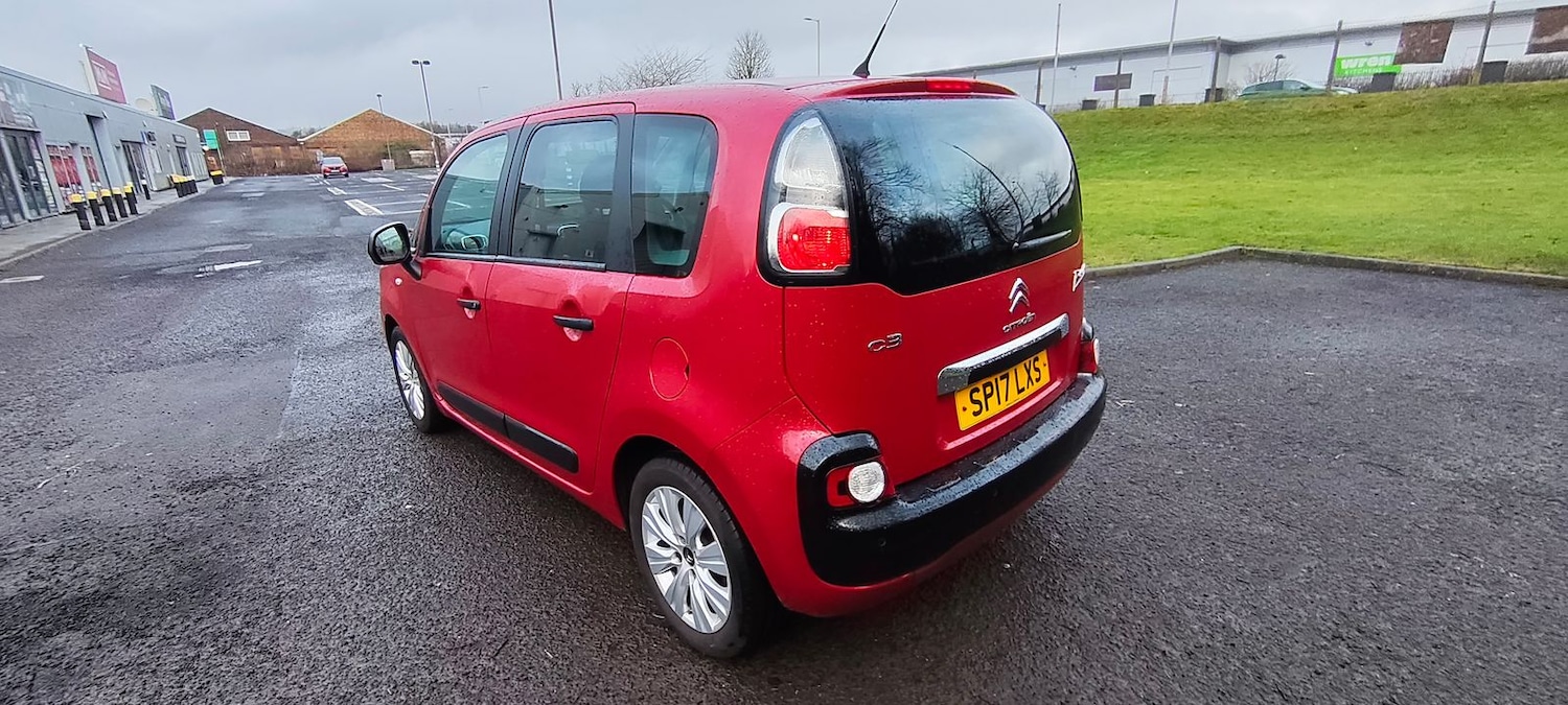 Used Citroen C3 Picasso 2017 for sale - 77401426: Photo 3