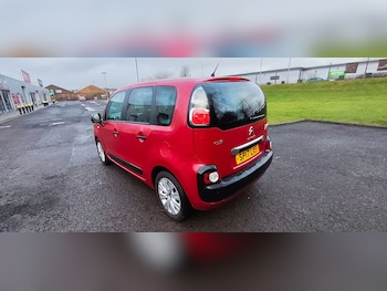 Used Citroen C3 Picasso 2017 for sale - 77401426: Photo