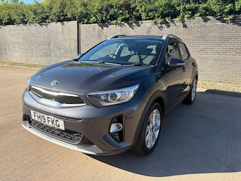 Used Kia Stonic 2019 for sale - 78872134: Photo